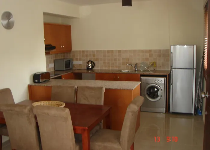 アパート 2 Bed With Huge Balcony Overlooking Pool *